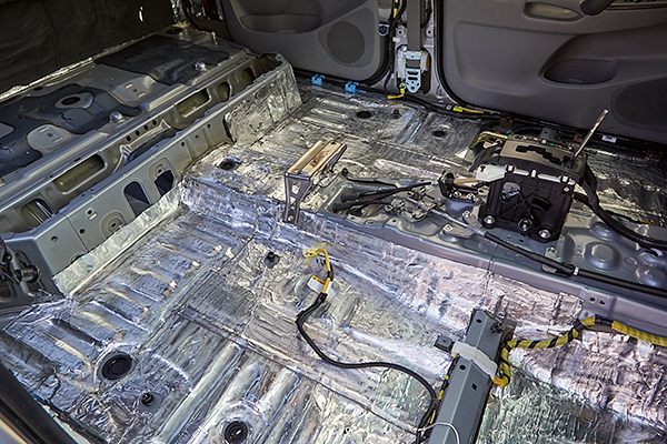 2015-09-22_TacomaSoundProofing_Z2A5605_web600.jpg